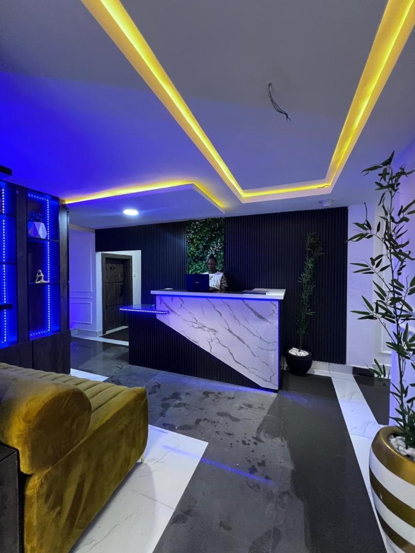 Villa Palazzo Hotel 2 อีเคจา ภายนอก รูปภาพ